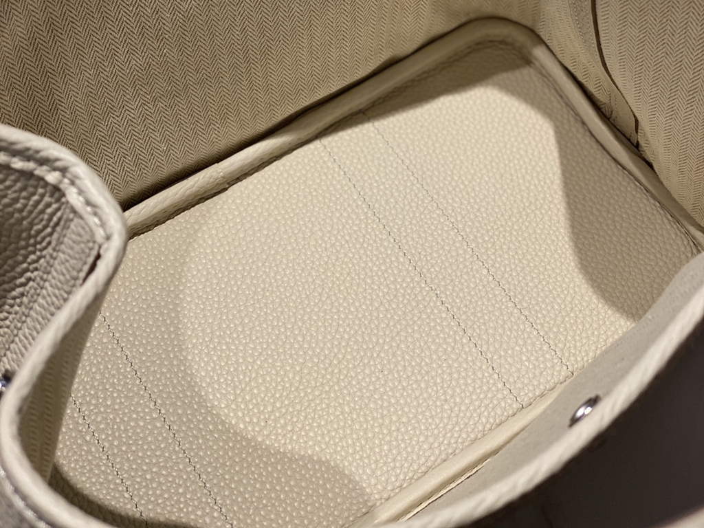 Hermes Garden Party 36 bag Beige Togo leather