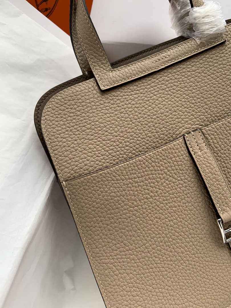 Hermes Halzan 25 Bag Khaki Togo Leather Silver H082171
