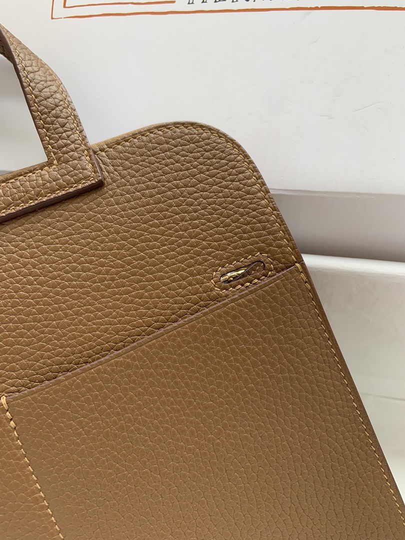 Hermes Halzan 25 Bag Tan Togo Leather Gold H082172
