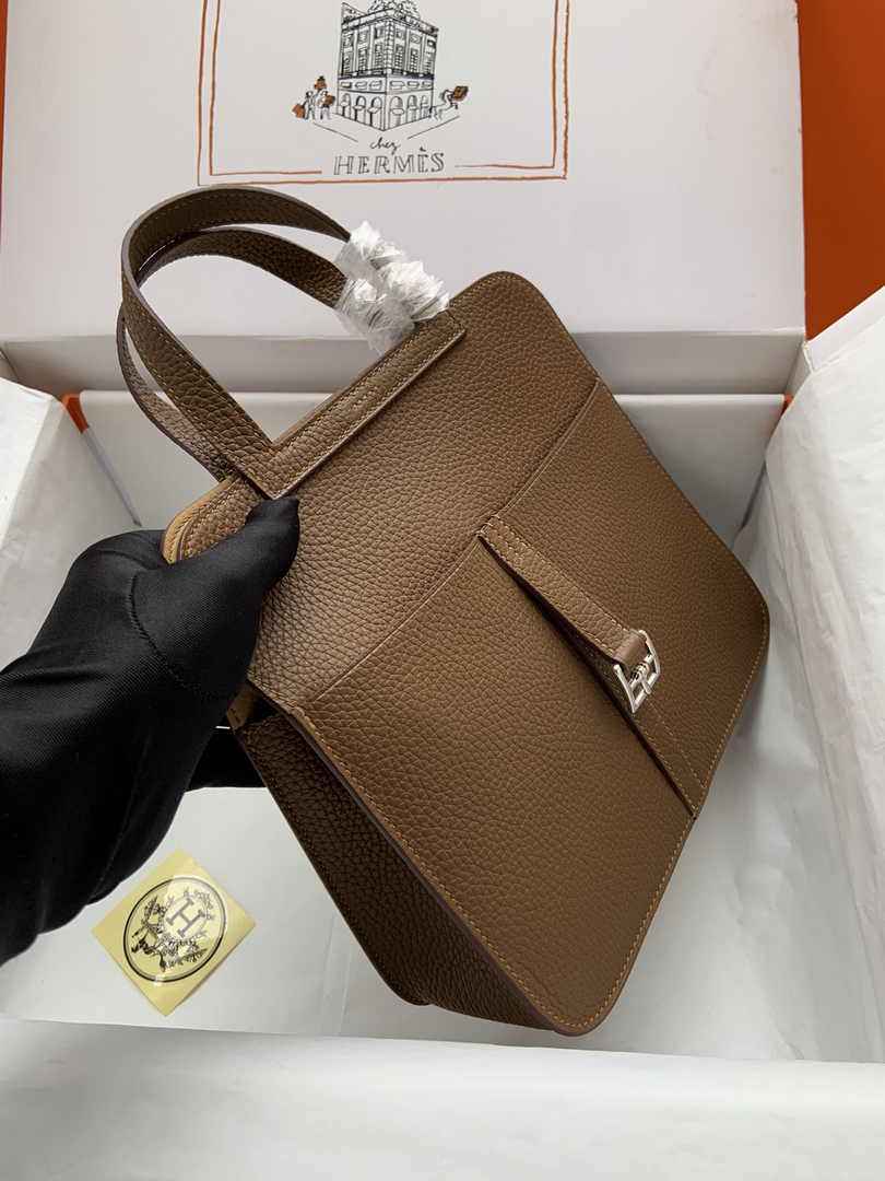 Hermes Halzan 25 Bag Tan Togo Leather Silver H082173