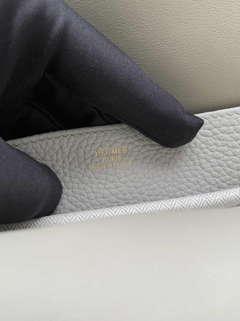 Hermes Halzan 25 Bag Gray Togo Leather Gold H082175