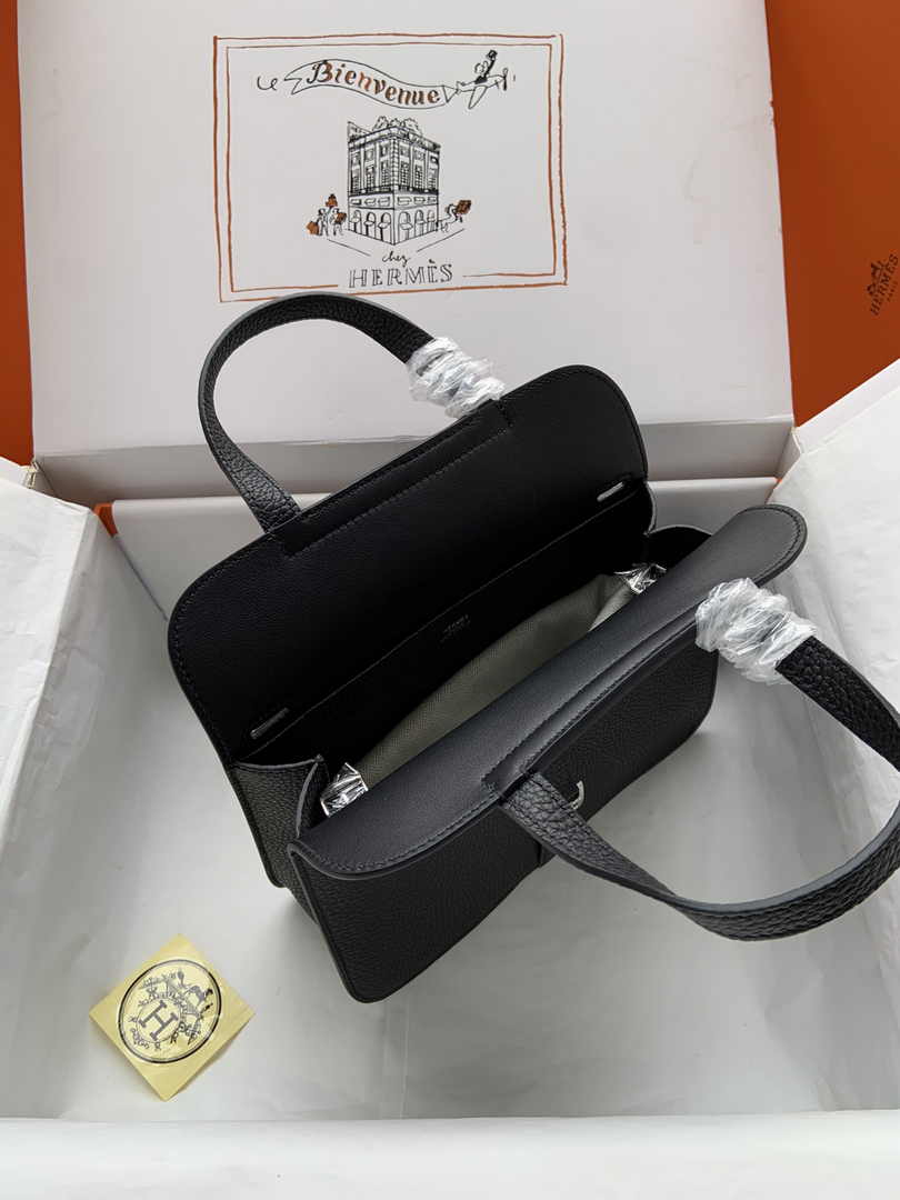 Hermes Halzan 25 Bag Black Togo Leather Silver H082161