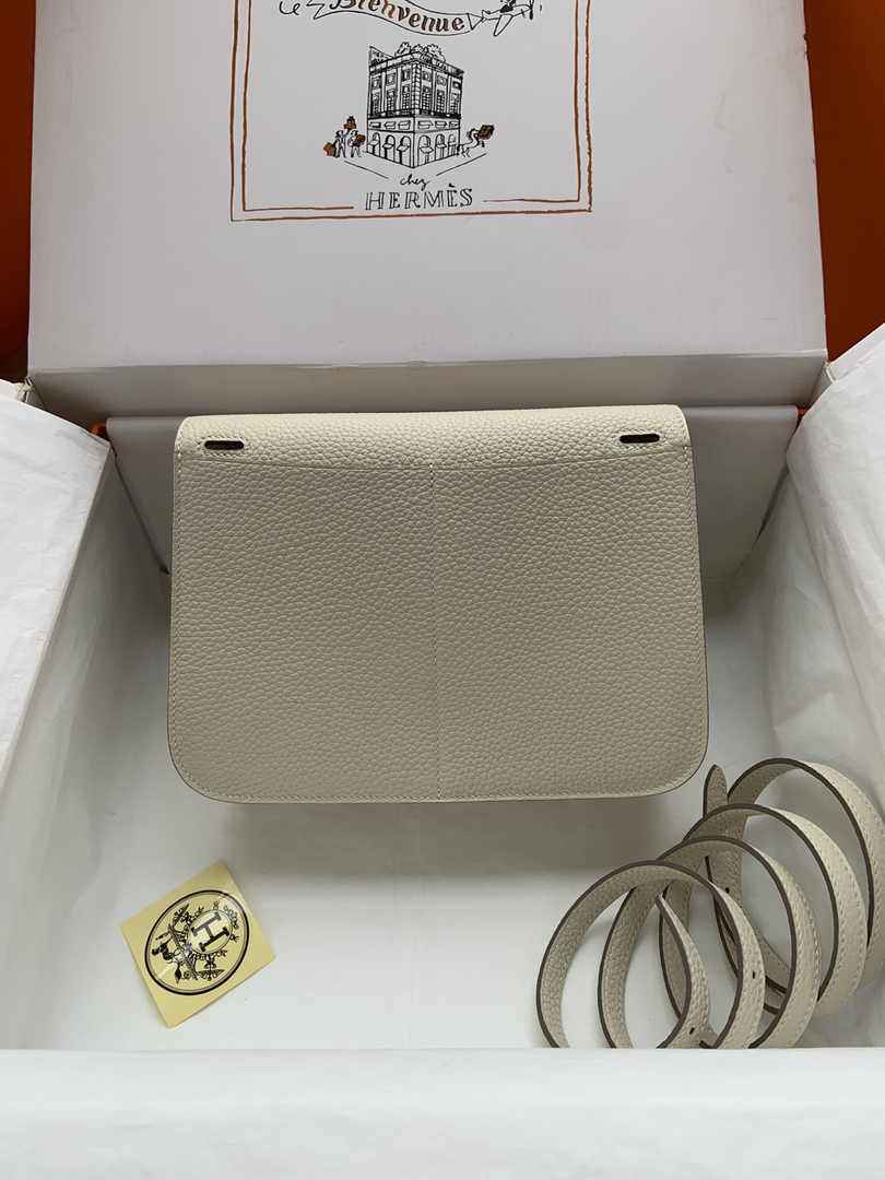 Hermes Halzan 25 Bag Beige Togo Leather Gold H082162