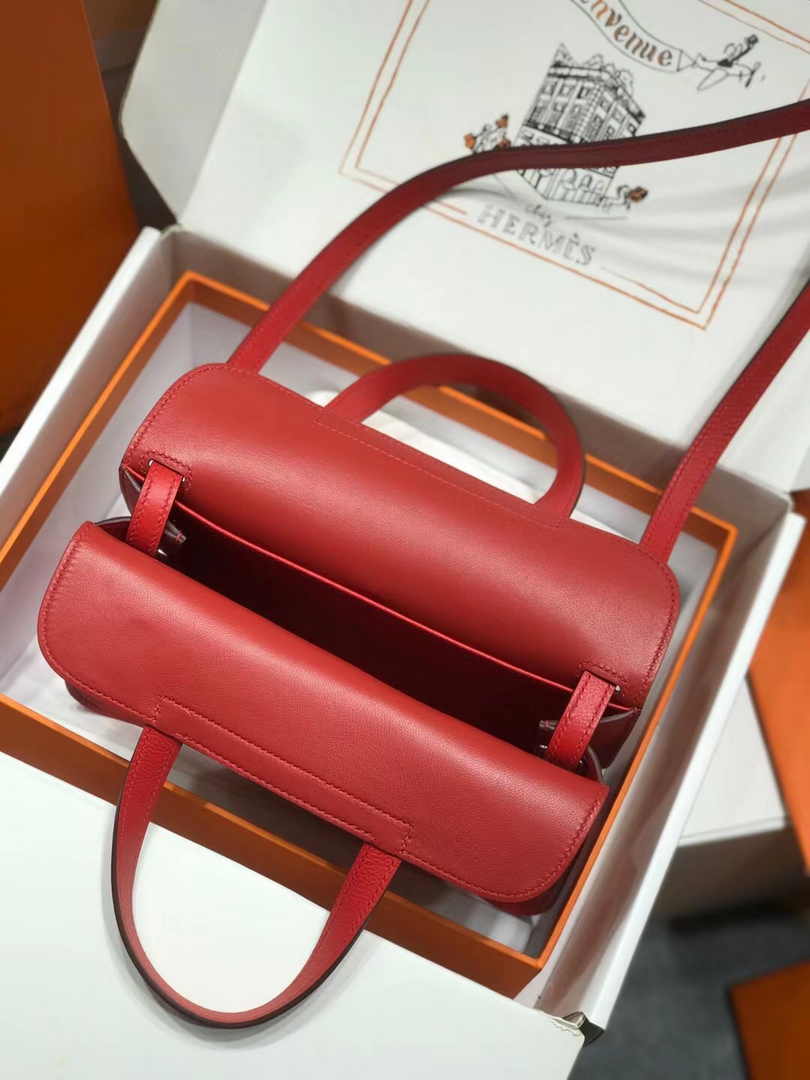 Hermes Halzan 25 Bag Togo Leather Gold H082188