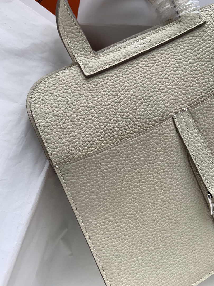 Hermes Halzan 25 Bag Beige Togo Leather Silver H082163