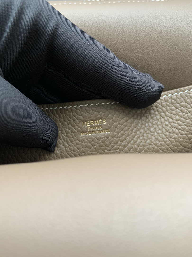Hermes Halzan 25 Bag Dark Gray Togo Leather Gold H082164