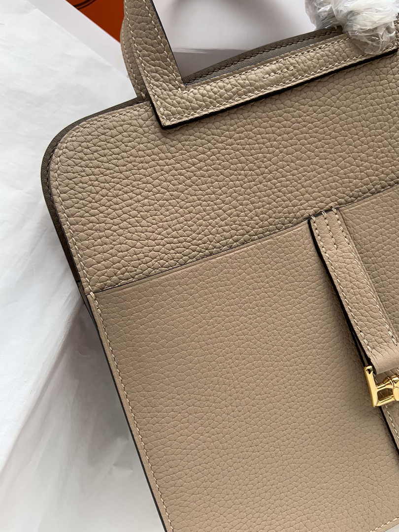 Hermes Halzan 25 Bag Khaki Togo Leather Gold H082170