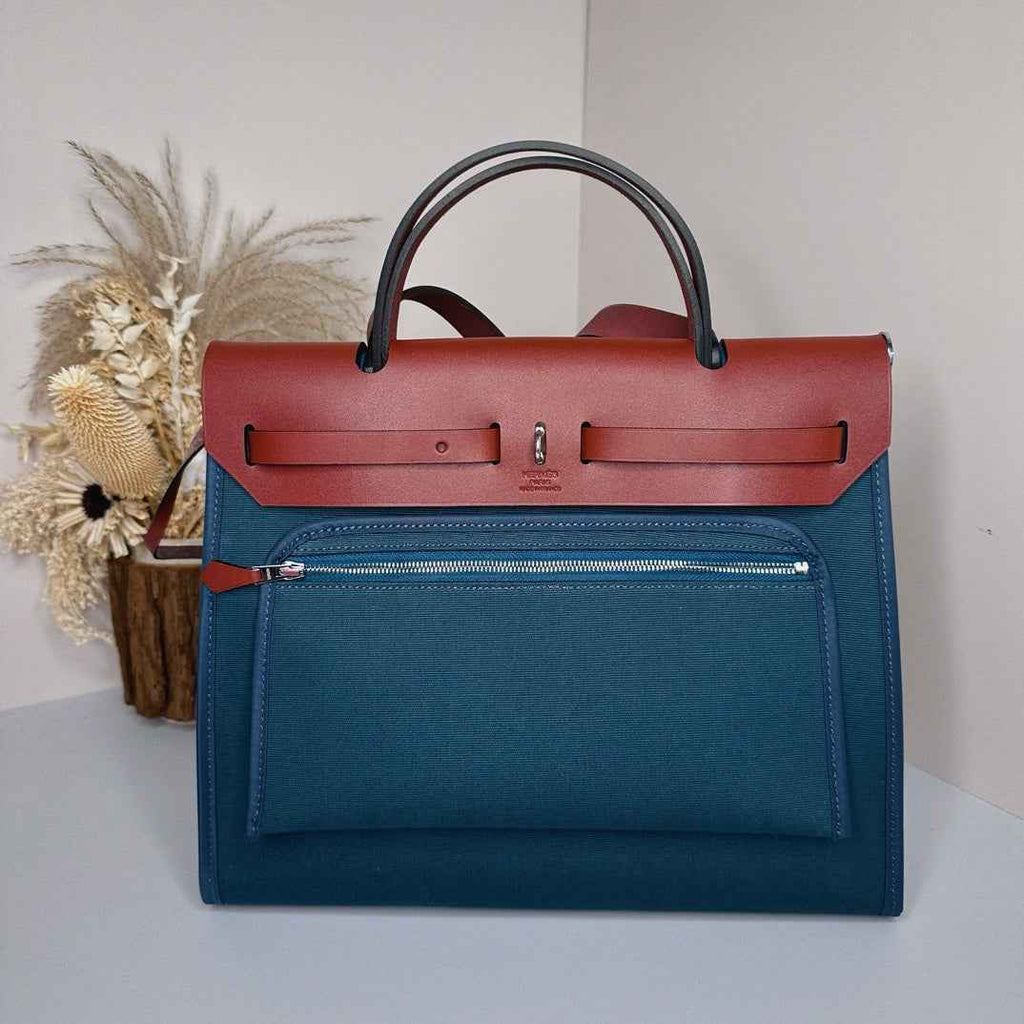 Hermès Herbag Zip 31 hobnailed bag h085131 red blue