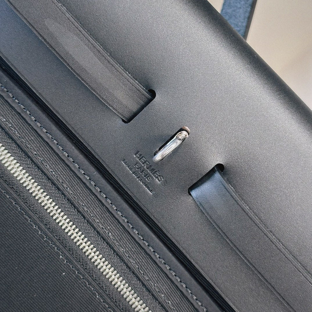 Hermès Herbag Zip 31 hobnailed bag h085131 black