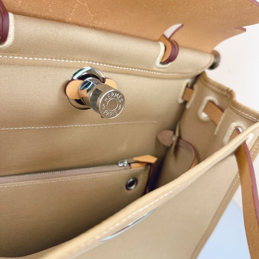 Hermès Herbag Zip 31 hobnailed bag h085131 apricot gray