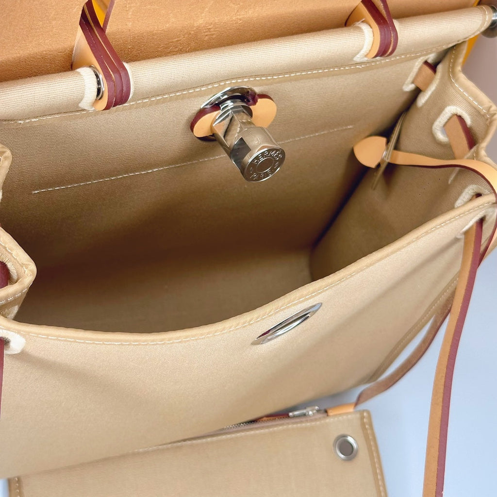 Hermès Herbag Zip 31 hobnailed bag h085131 apricot gray