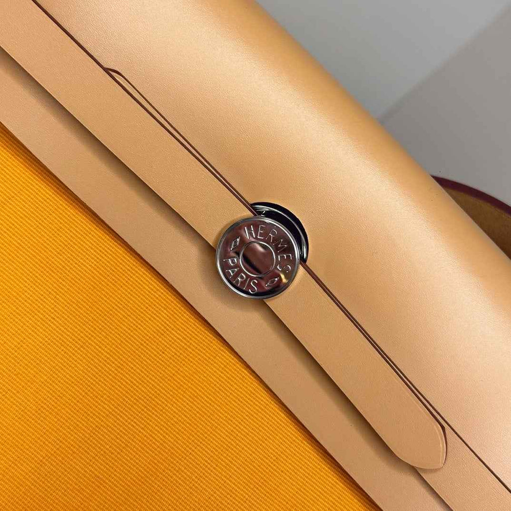 Hermès Herbag Zip 31 hobnailed bag h085131 apricot yellow