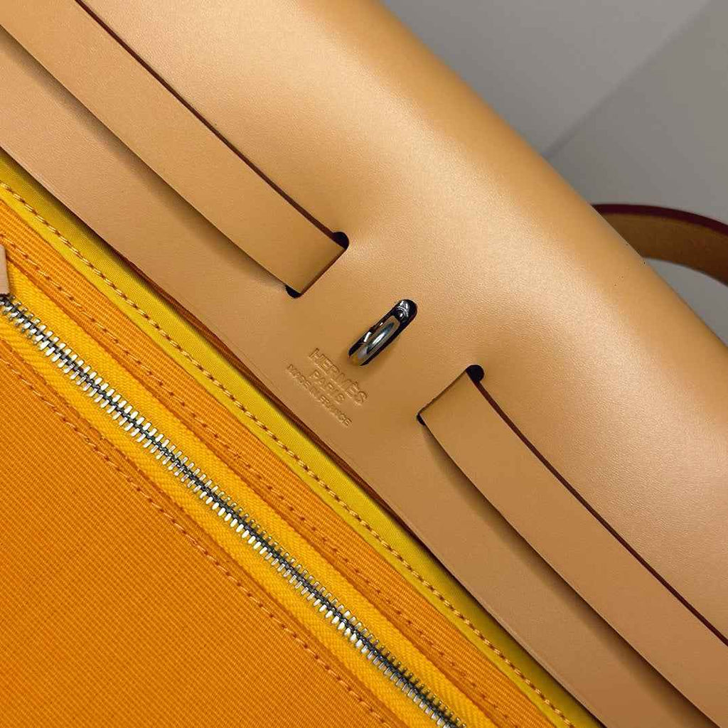 Hermès Herbag Zip 31 hobnailed bag h085131 apricot yellow