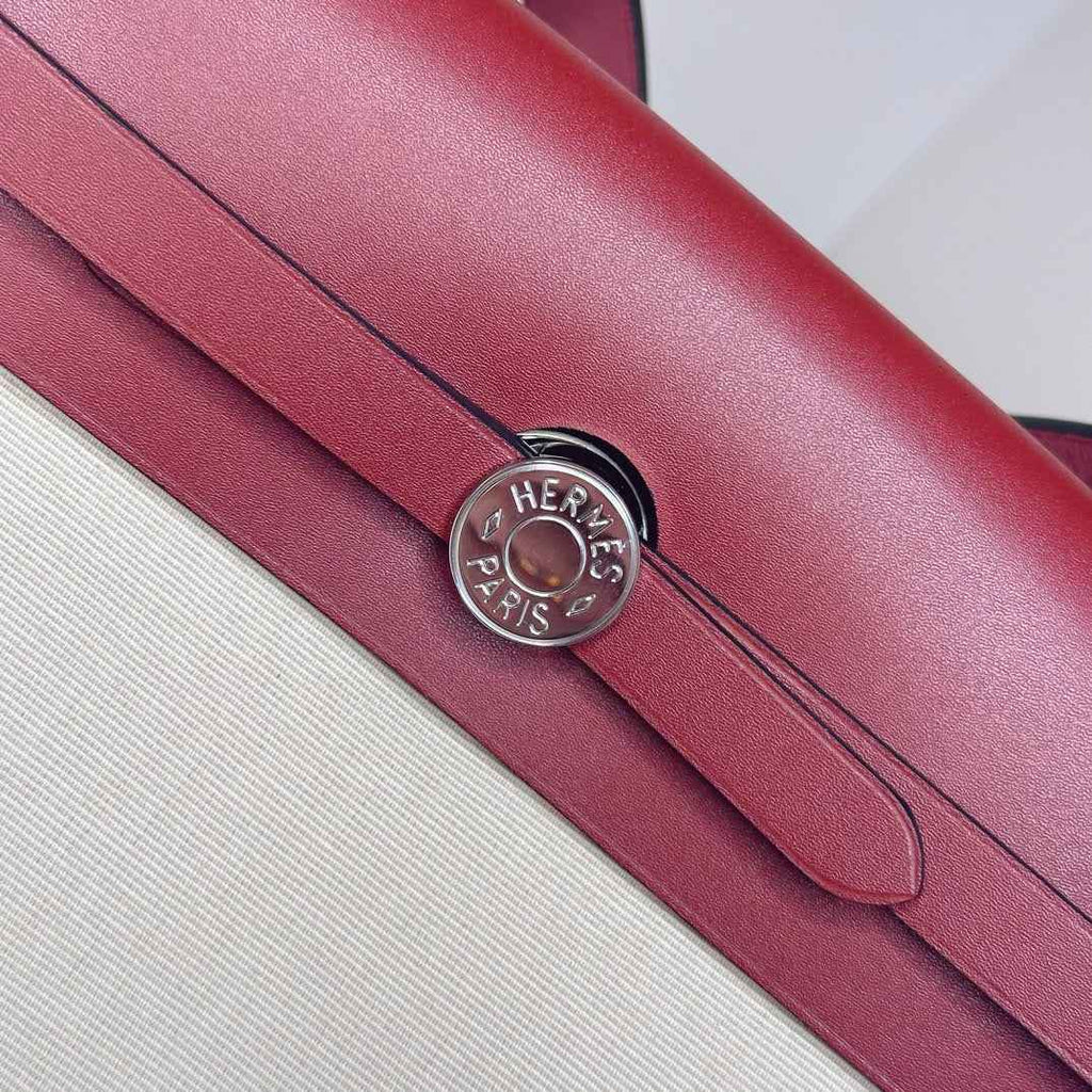 Hermès Herbag Zip 31 hobnailed bag h085131 red beige