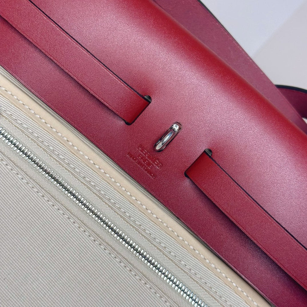 Hermès Herbag Zip 31 hobnailed bag h085131 red beige