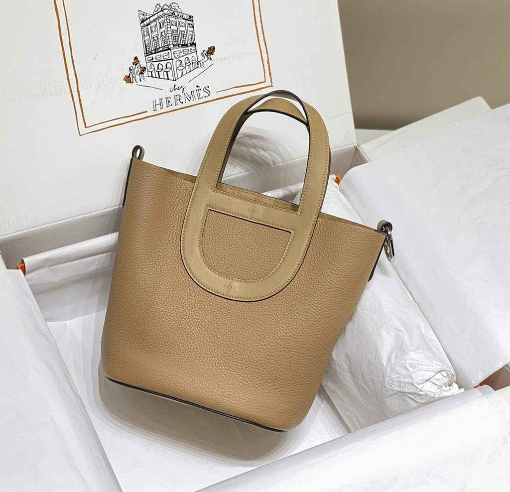 Hermès In-The-Loop 18 Bag Swift Leather H20251805
