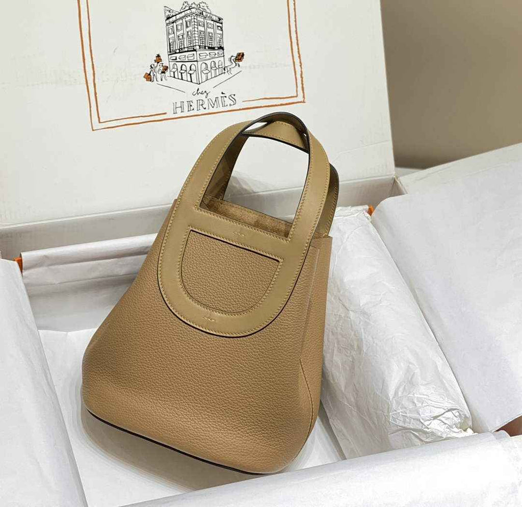 Hermès In-The-Loop 18 Bag Swift Leather H20251805