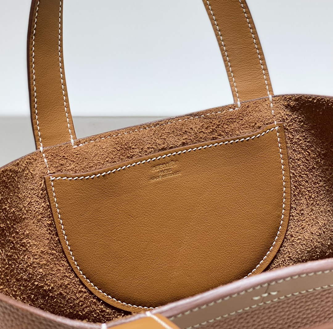 Hermès In-The-Loop 18 Bag Swift Leather H20251807