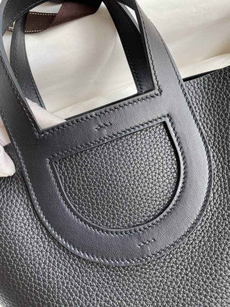 Hermès In-The-Loop 18 Bag Swift Leather H20251809