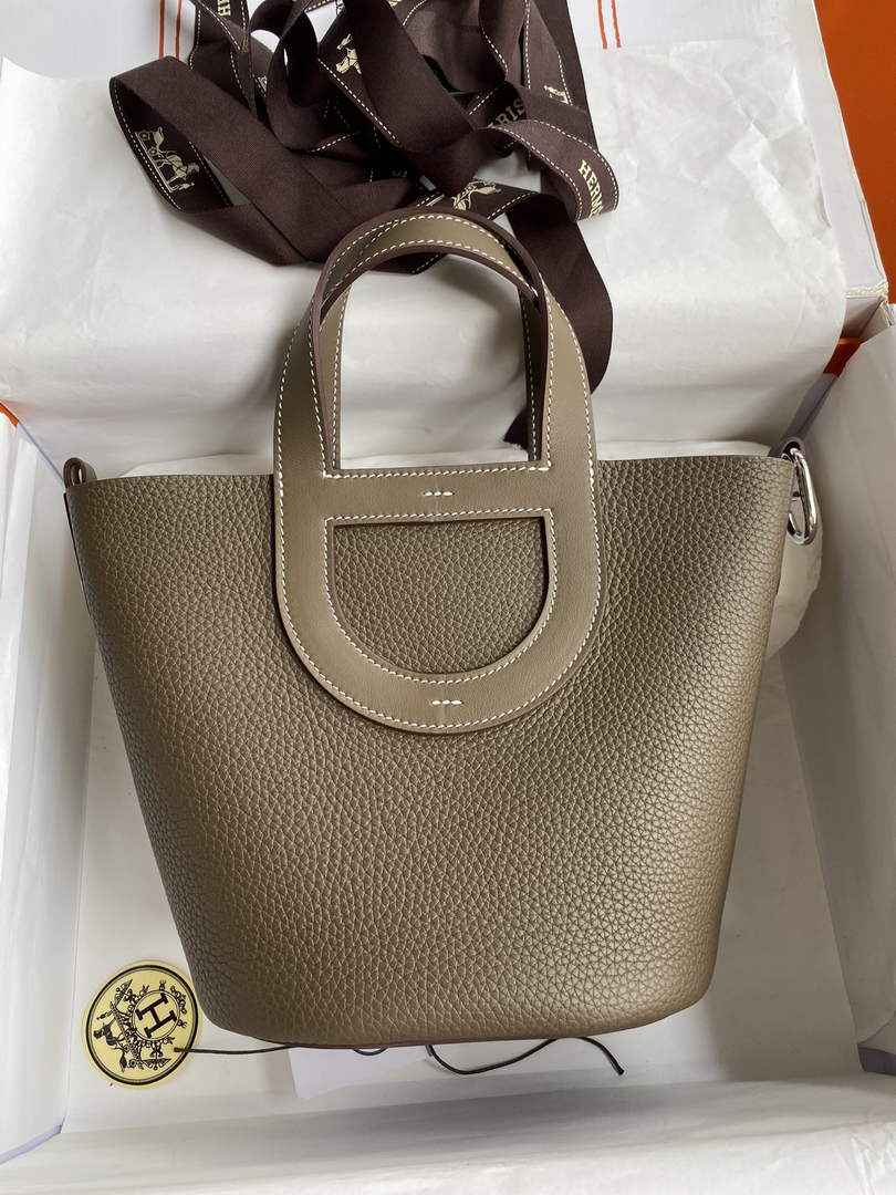 Hermès In-The-Loop 18 Bag Swift Leather H20251810