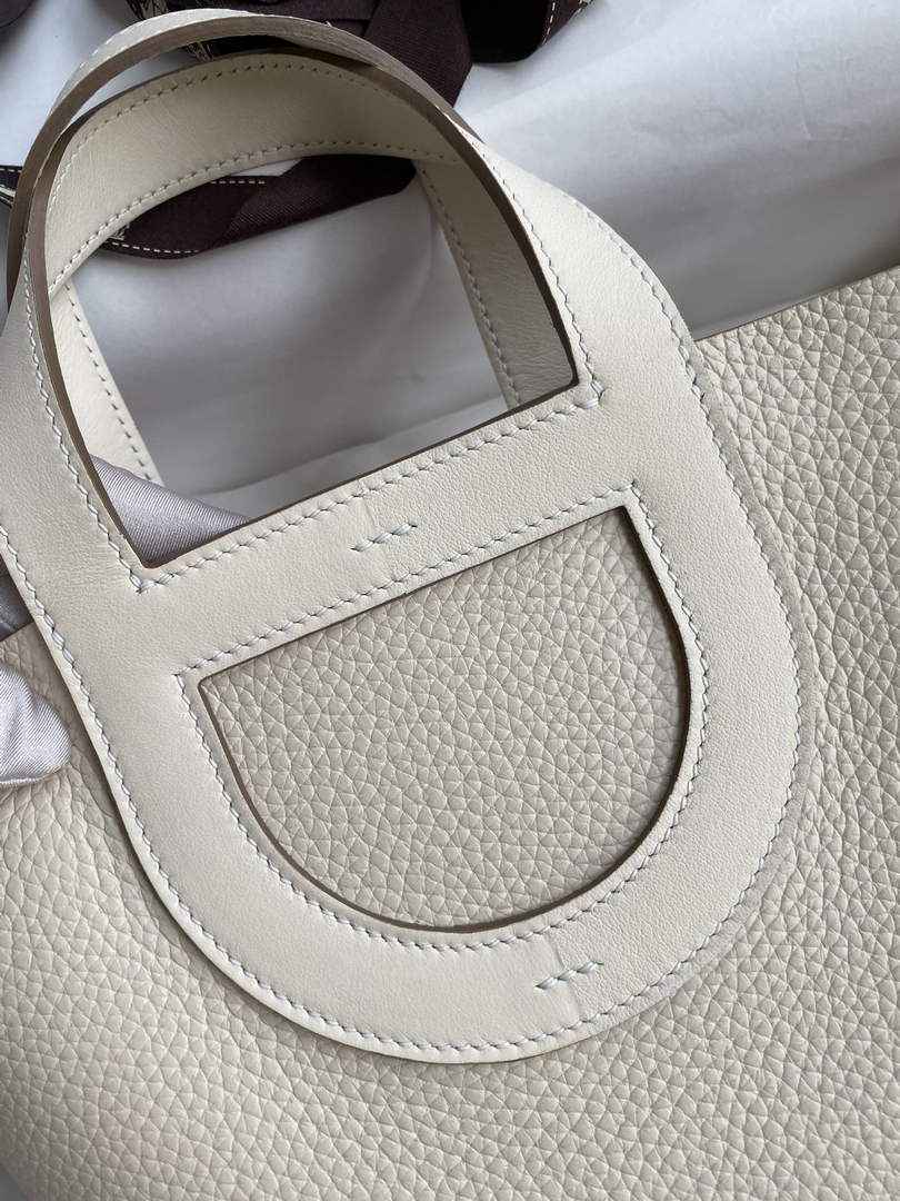Hermès In-The-Loop 18 Bag Swift Leather H20251803