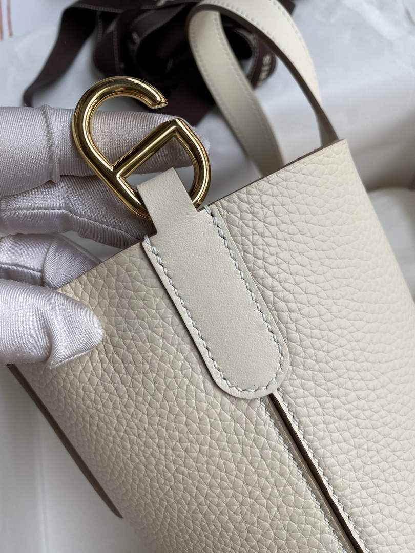 Hermès In-The-Loop 18 Bag Swift Leather H20251803