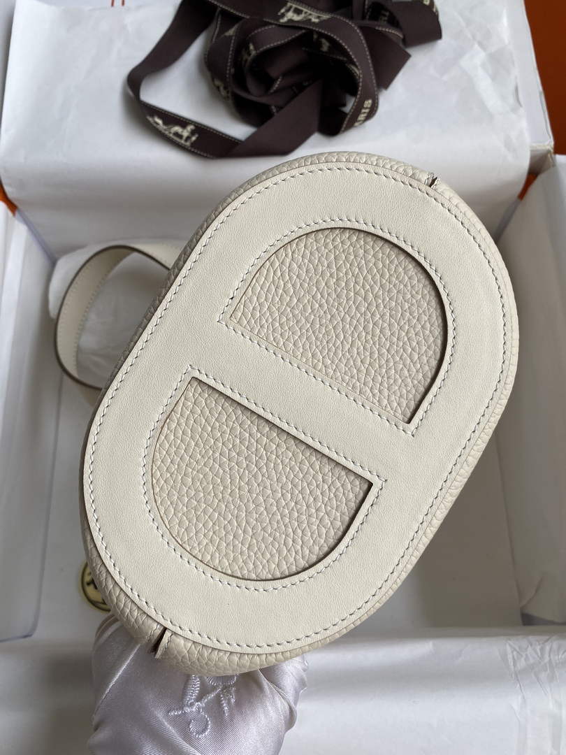 Hermès In-The-Loop 18 Bag Swift Leather H20251803