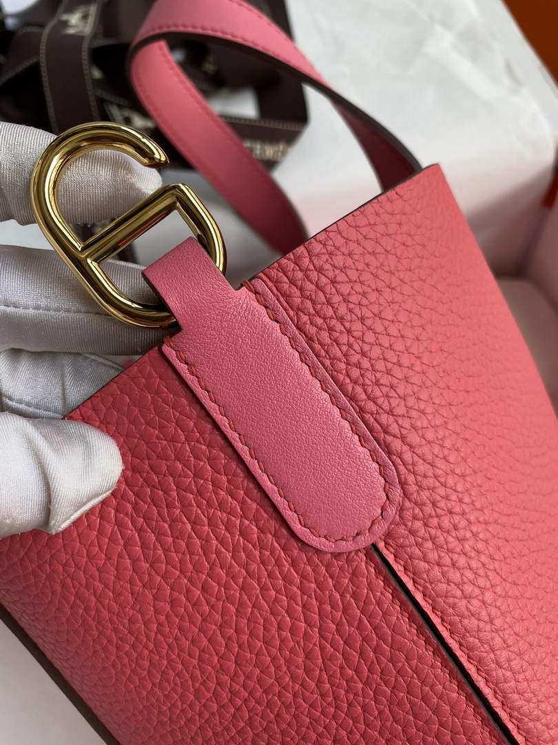 Hermès In-The-Loop 18 Bag Swift Leather H20251812