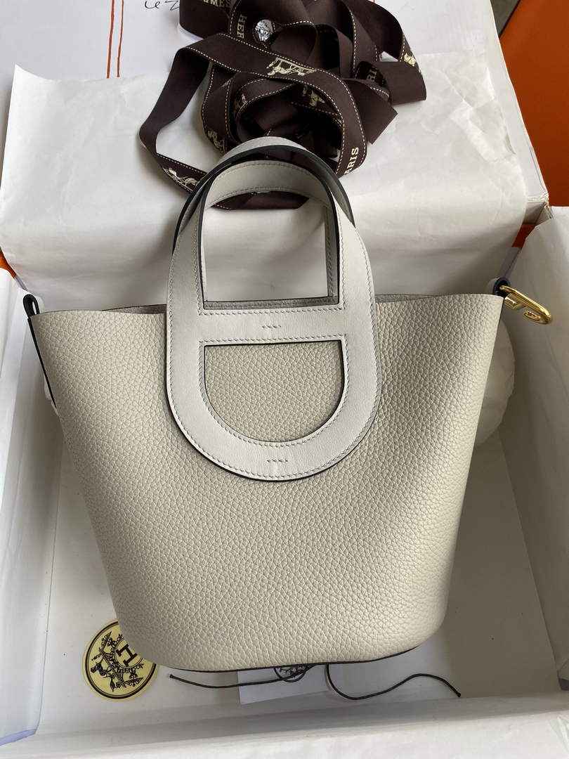 Hermès In-The-Loop 18 Bag Swift Leather H20251814