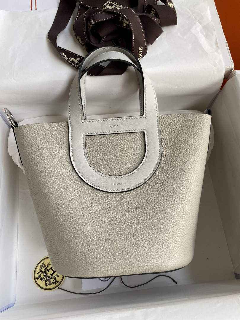 Hermès In-The-Loop 18 Bag Swift Leather H20251815