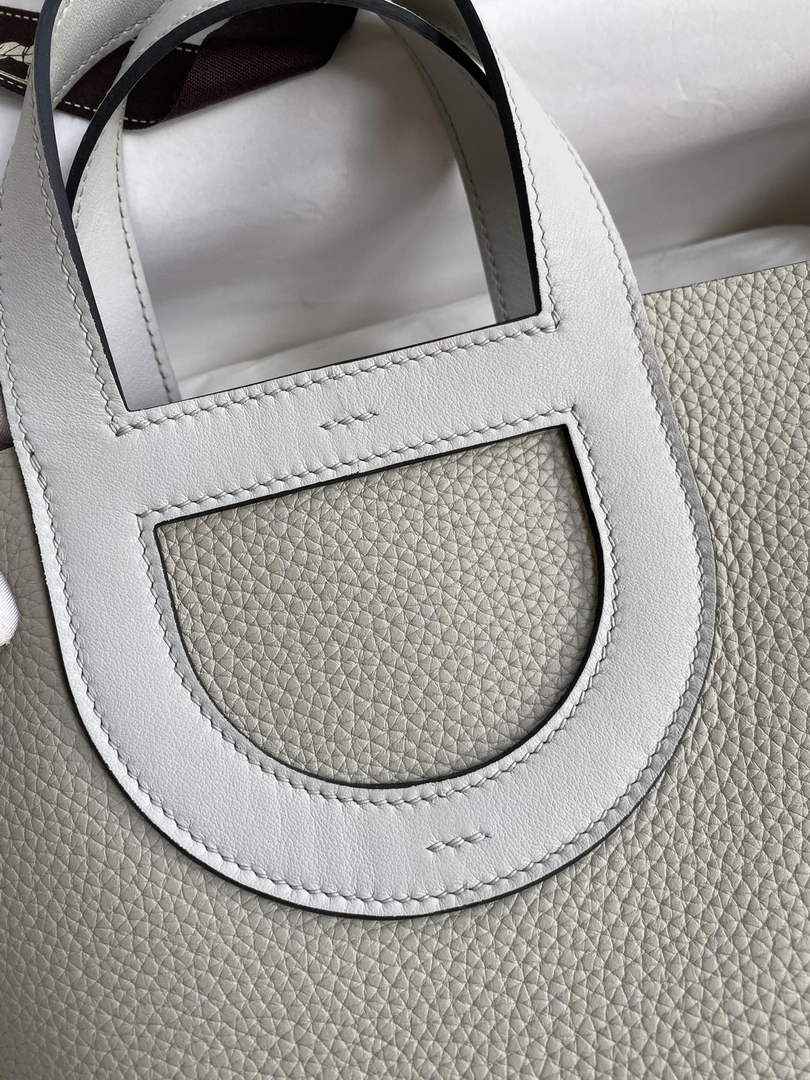 Hermès In-The-Loop 18 Bag Swift Leather H20251815