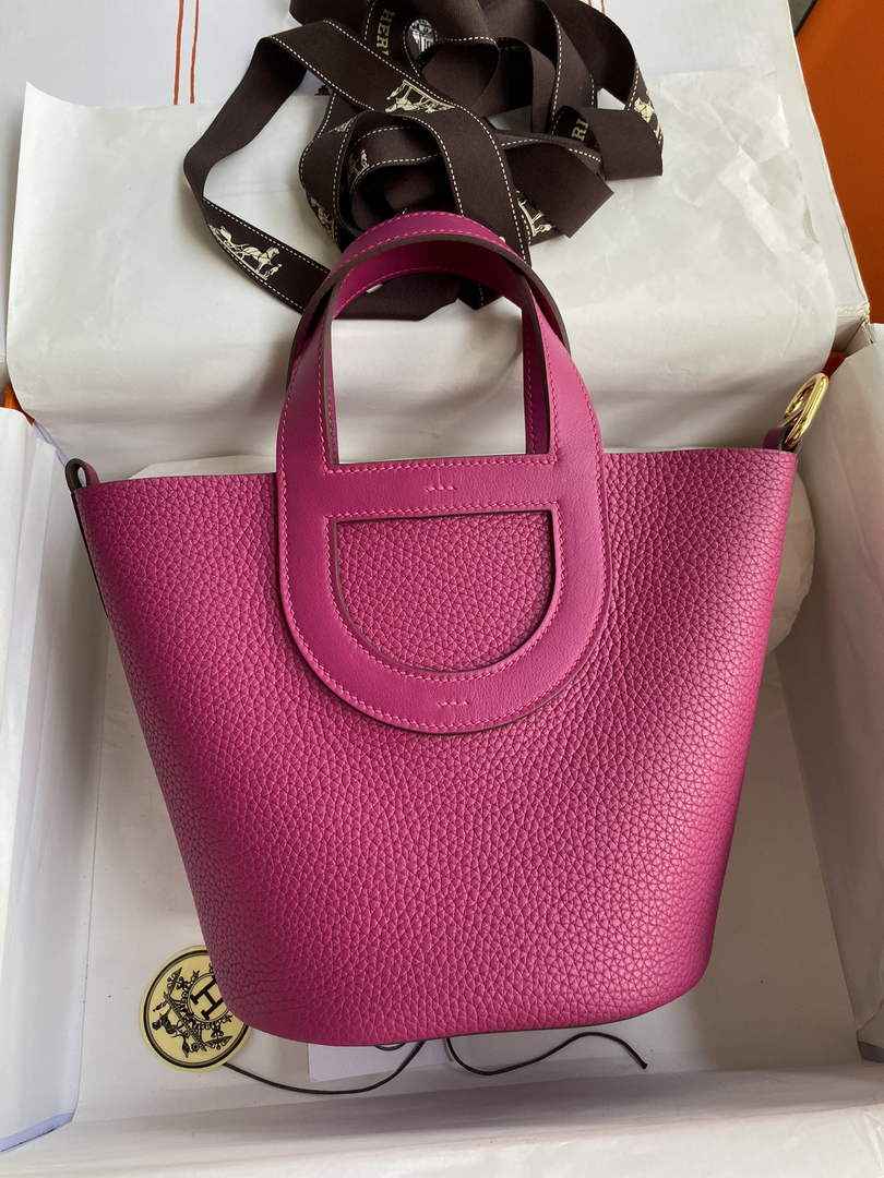 Hermès In-The-Loop 18 Bag Swift Leather H20251817