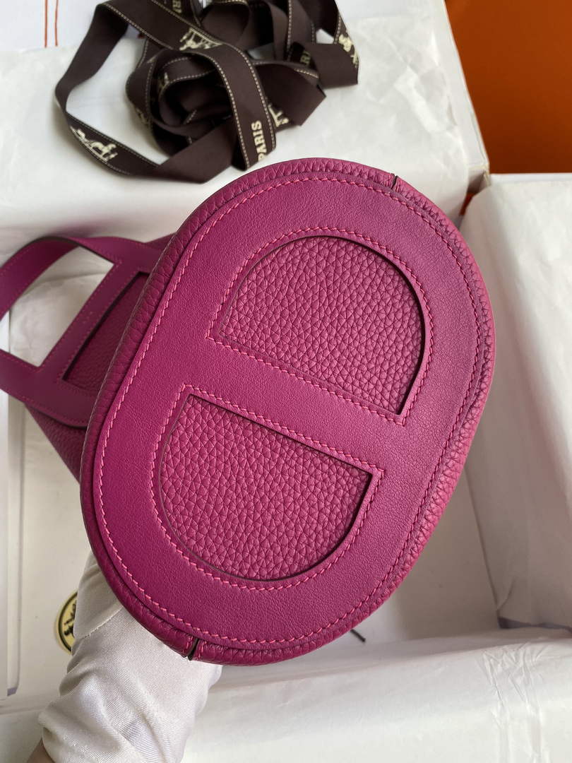 Hermès In-The-Loop 18 Bag Swift Leather H20251817