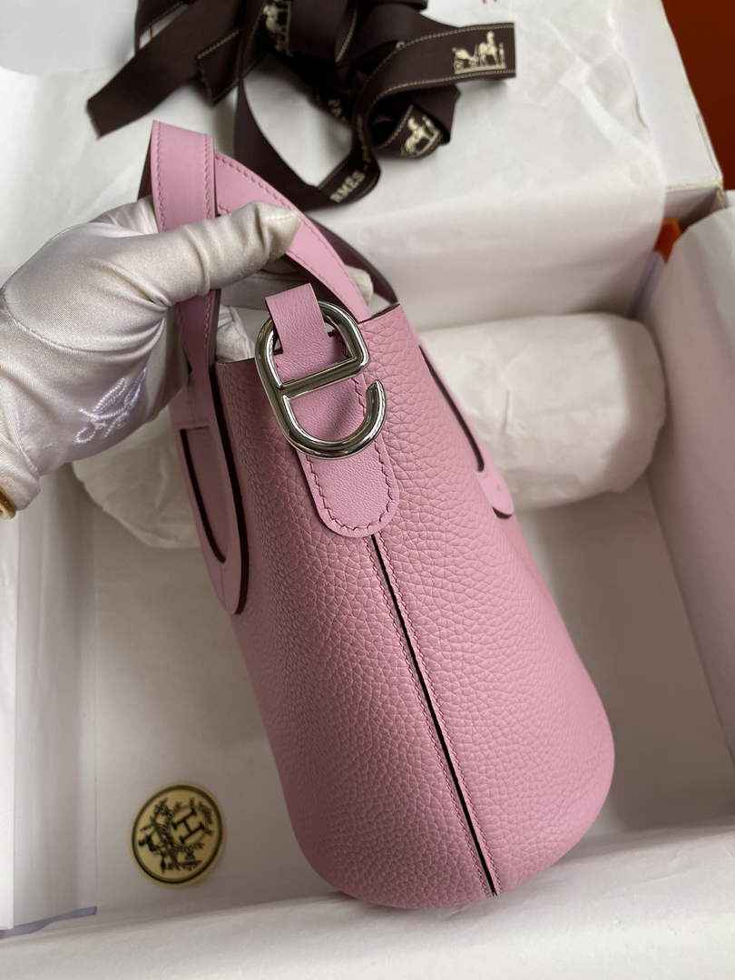 Hermès In-The-Loop 18 Bag Swift Leather H20251800