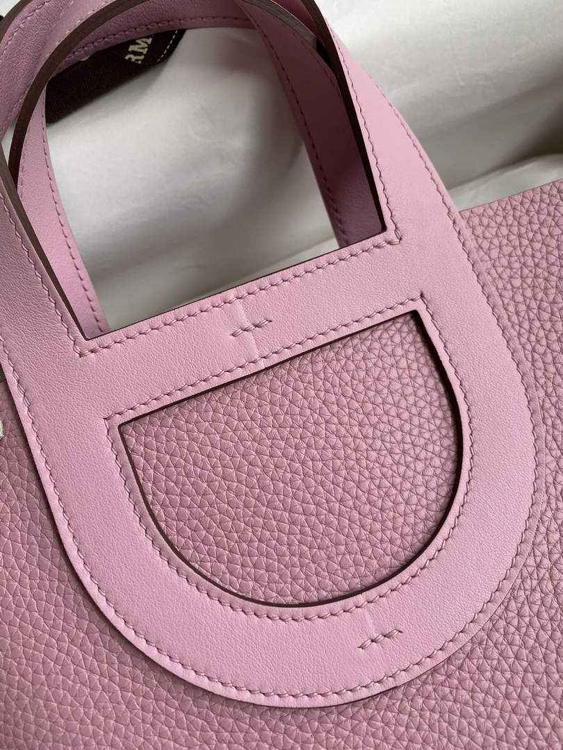 Hermès In-The-Loop 18 Bag Swift Leather H20251800