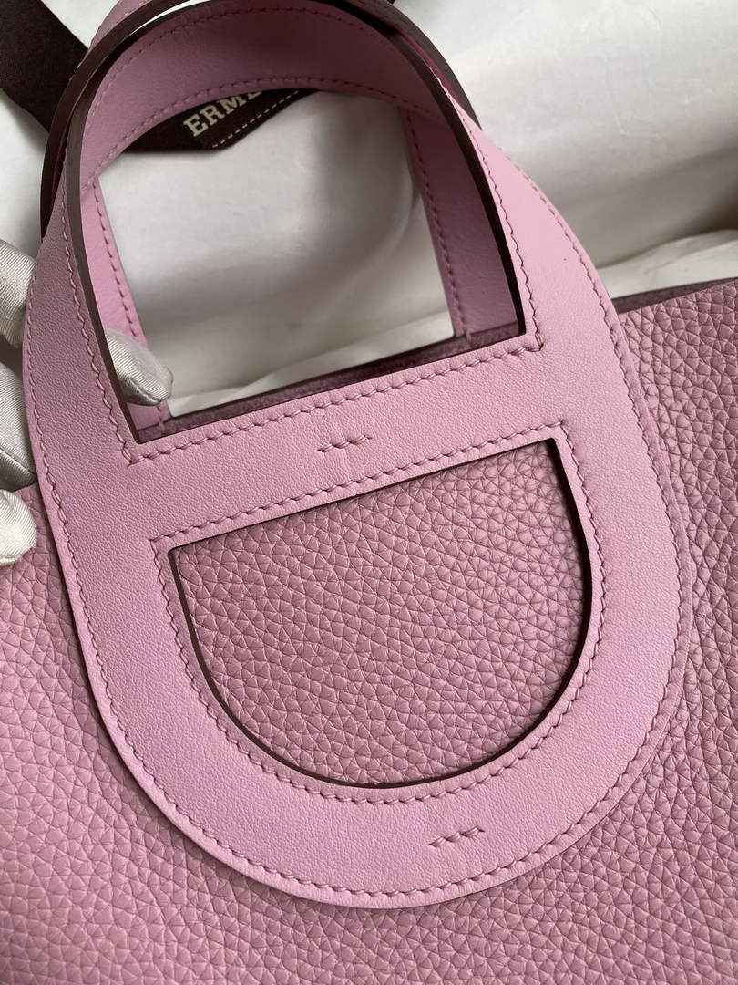 Hermès In-The-Loop 18 Bag Swift Leather H20251801