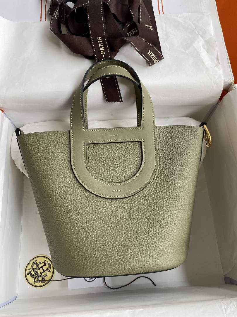 Hermès In-The-Loop 18 Bag Swift Leather H20251820