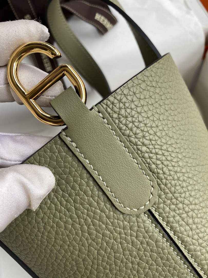 Hermès In-The-Loop 18 Bag Swift Leather H20251820