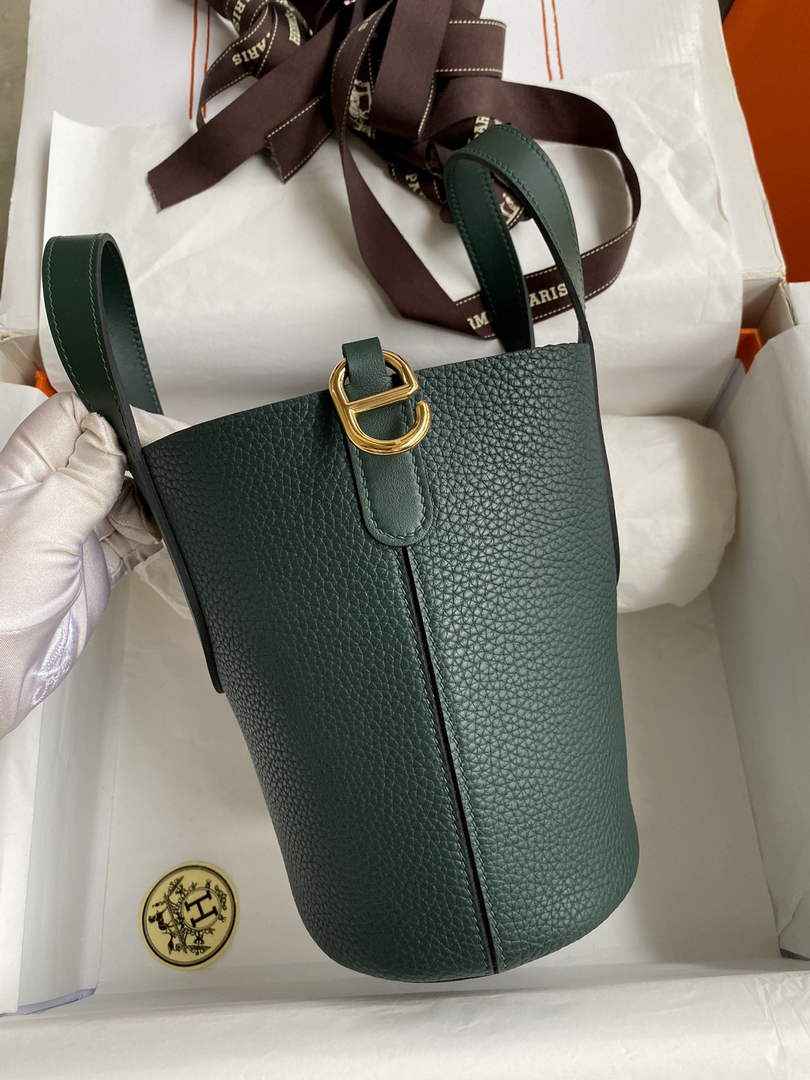 Hermès In-The-Loop 18 Bag Swift Leather H20251824