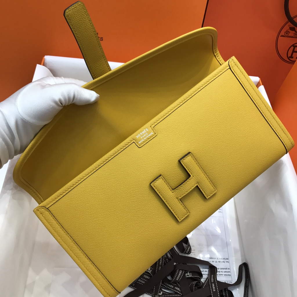 Hermes Jige 29 Wallet Clutch In Epsom Leather Yellow