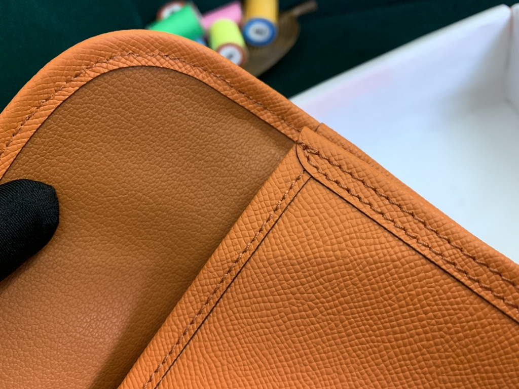 Hermes Jige 29cm Wallet Clutch In Epsom Leather Orange