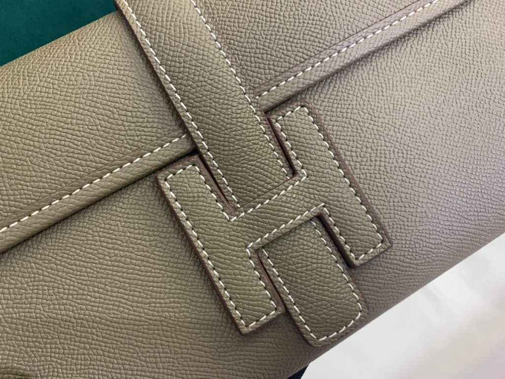 Hermes Jige 29cm Wallet Clutch In Epsom Leather Gray