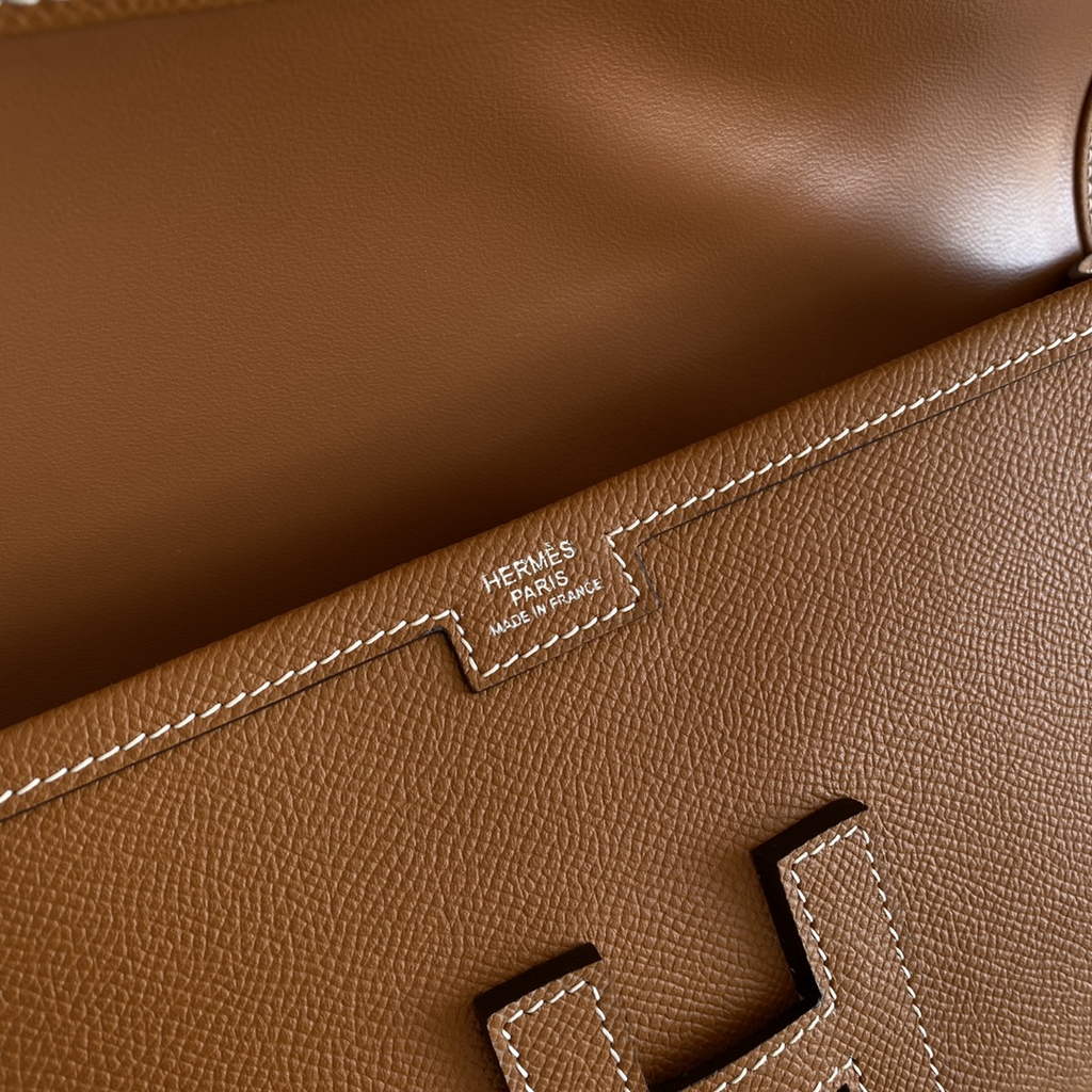Hermes Jige 29 Wallet Clutch In Epsom Leather Light Brown