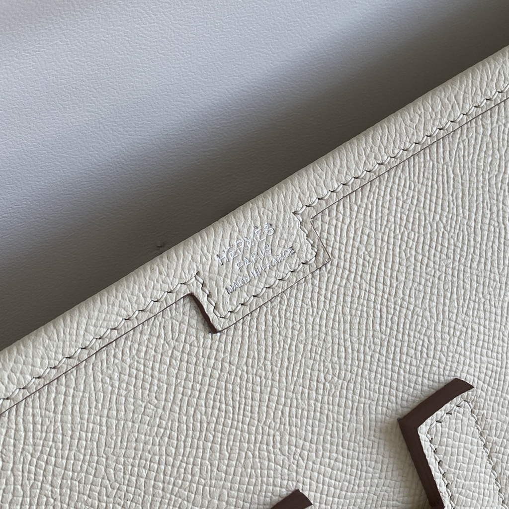 Hermes Jige 29 Wallet Clutch In Epsom Leather Beige