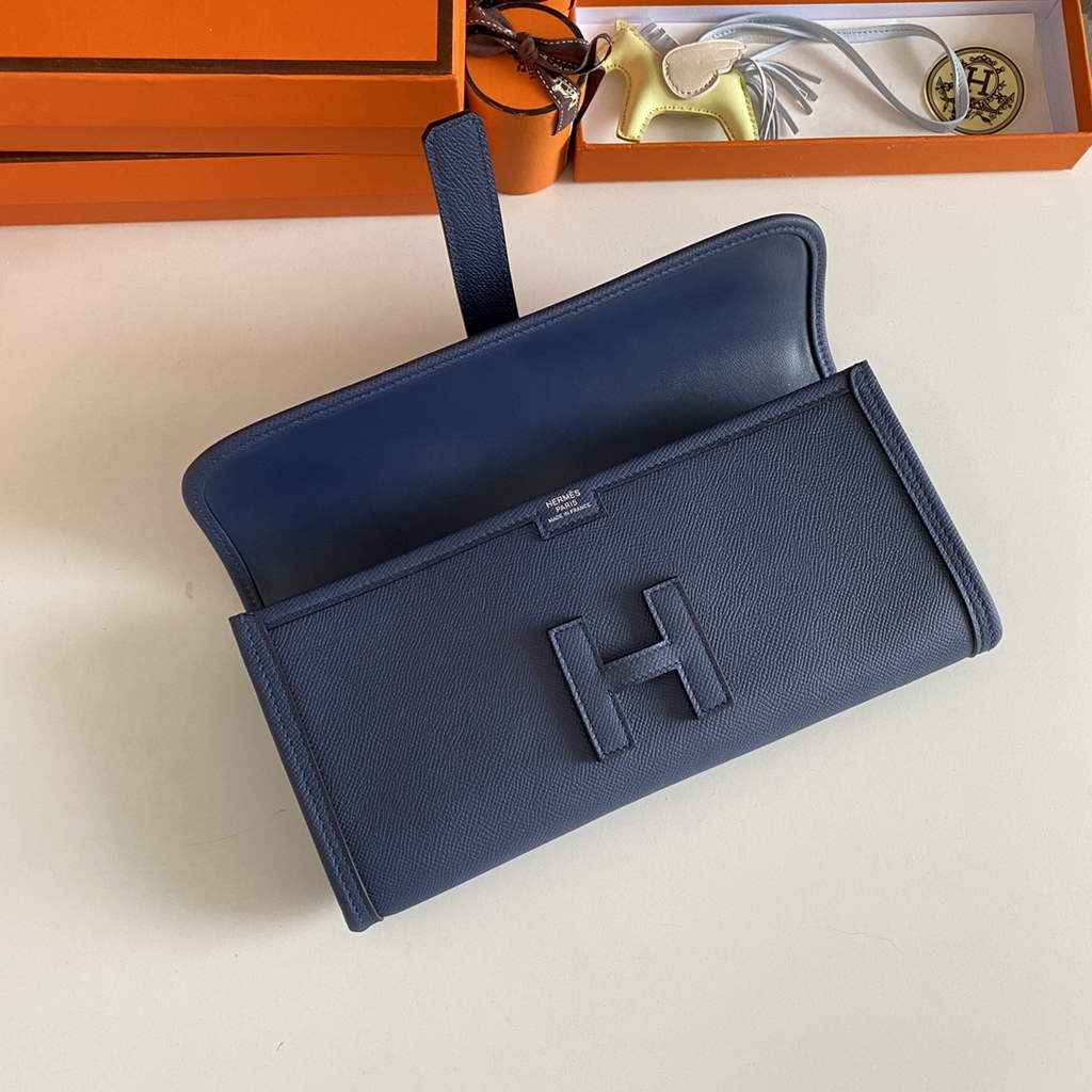 Hermes Jige 29 Wallet Clutch In Epsom Leather Navy Blue