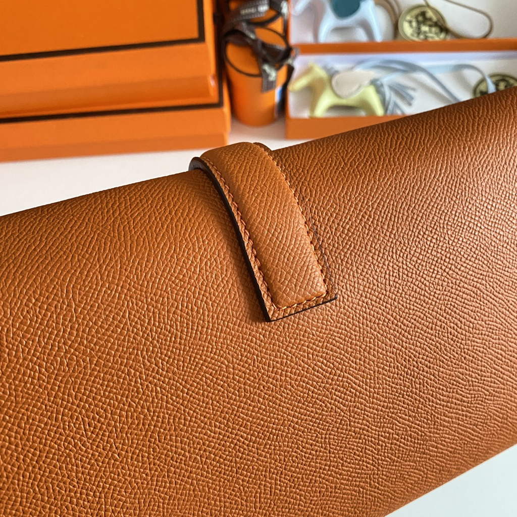 Hermes Jige 29 Wallet Clutch In Epsom Leather Orange