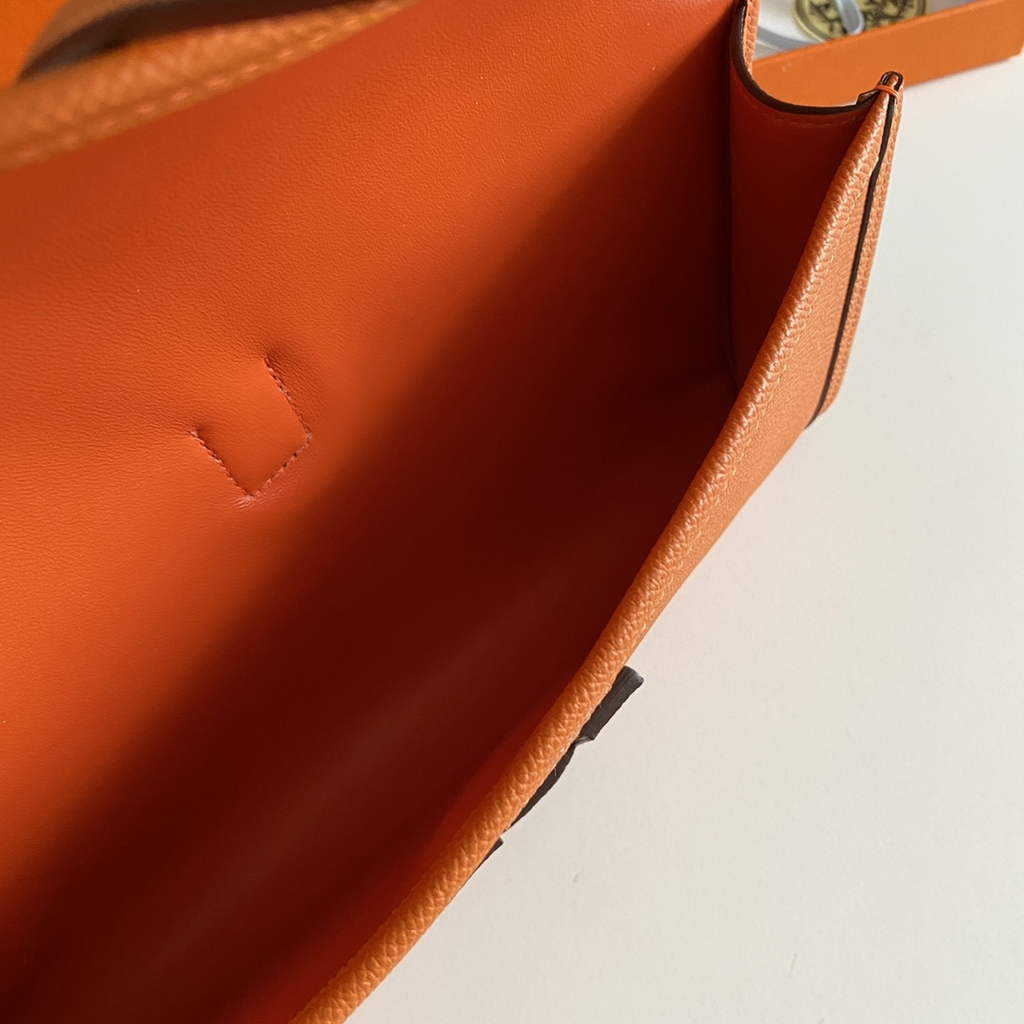 Hermes Jige 29 Wallet Clutch In Epsom Leather Orange