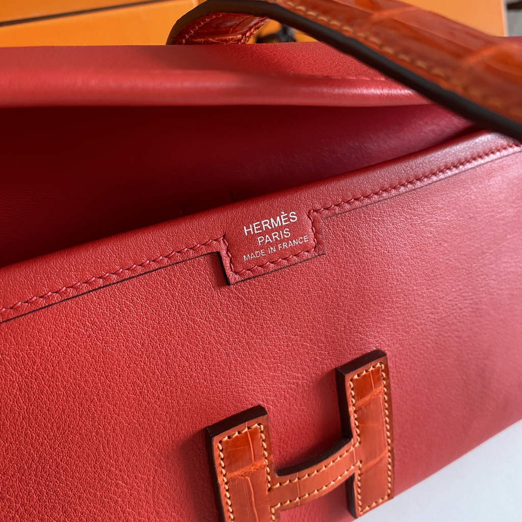 Hermes Jige Elan 29cm Wallet Clutch Swift Leather Crocodile Red