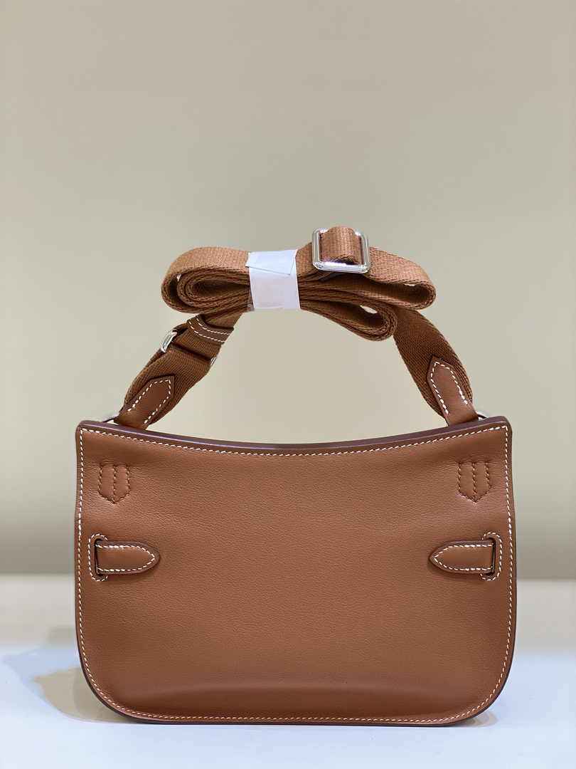 Hermes Jypsiere mini bag Tan Swift Leather Silver H25609