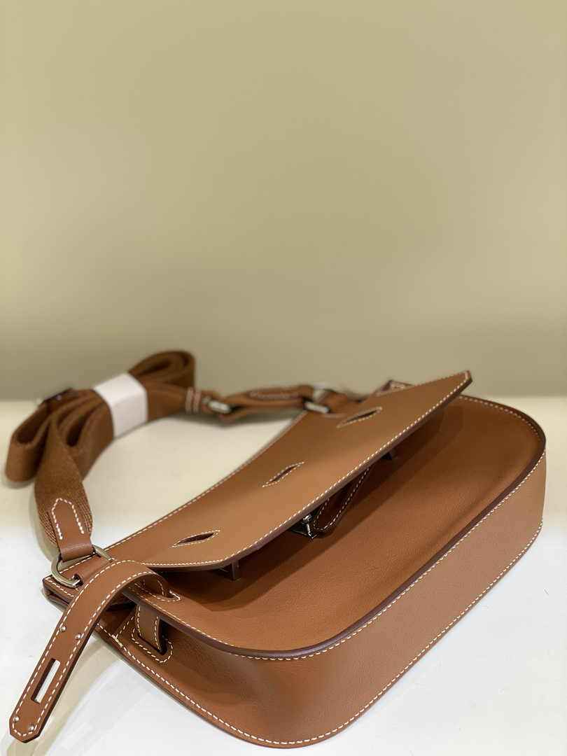Hermes Jypsiere mini bag Tan Swift Leather Silver H25609